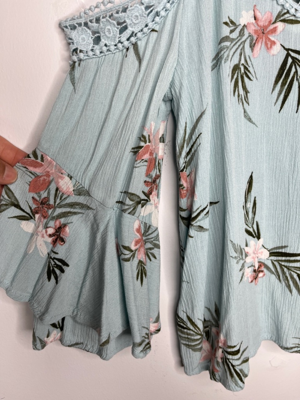 Y2K Peasant Aeropostale off the shoulder fairycore blue Dainty floral top.